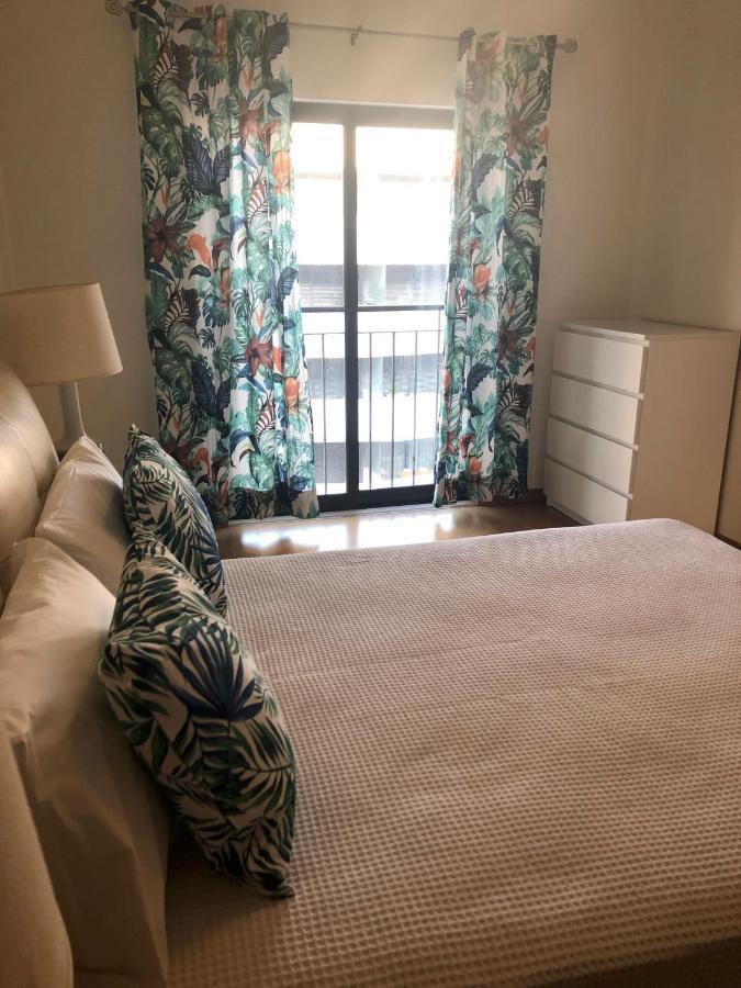 Ancora Boutique Apartments - City Center Lagos Esterno foto