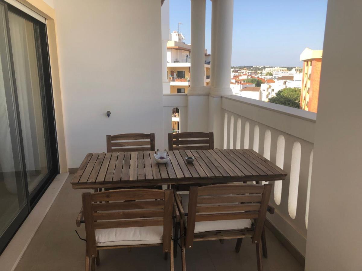Ancora Boutique Apartments - City Center Lagos Esterno foto